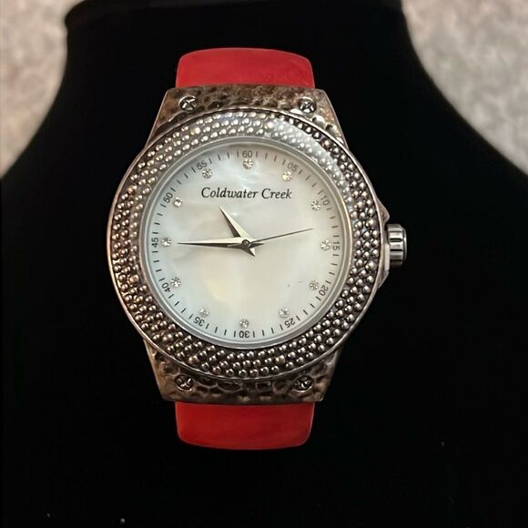 Vintage Coldwater Creek Red Suede Cuff Watch - Picture 1 of 6